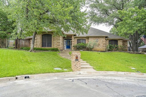 listing main photo