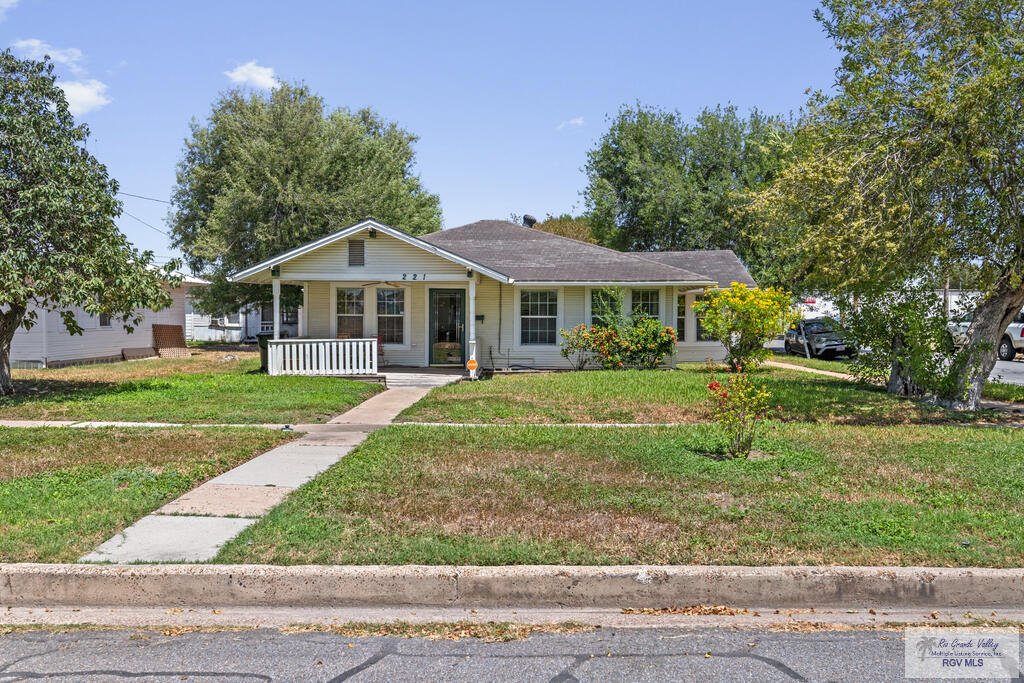listing main photo