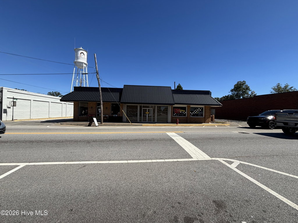 203 N Louisville St, Harlem, GA 30814