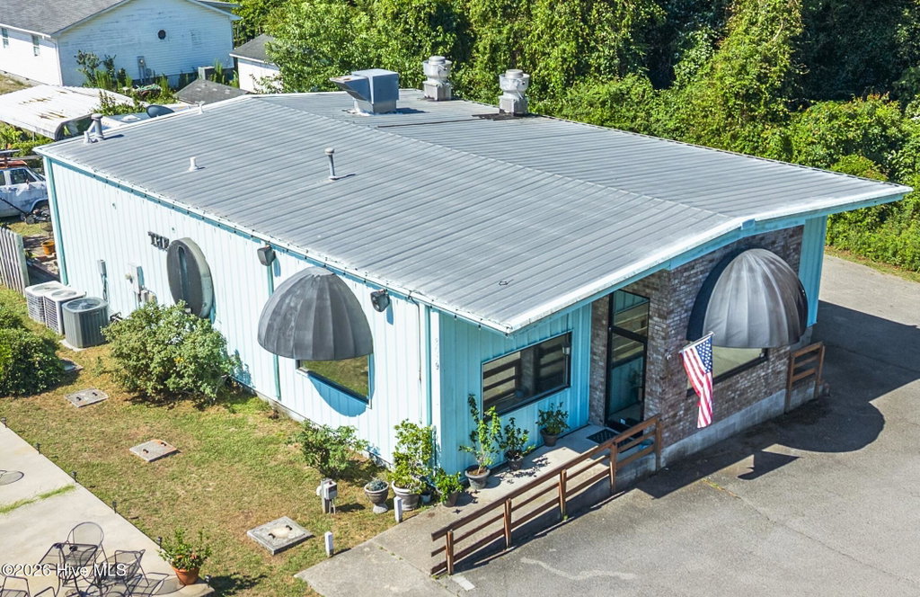 8039 River Rd SE, Southport, NC 28461