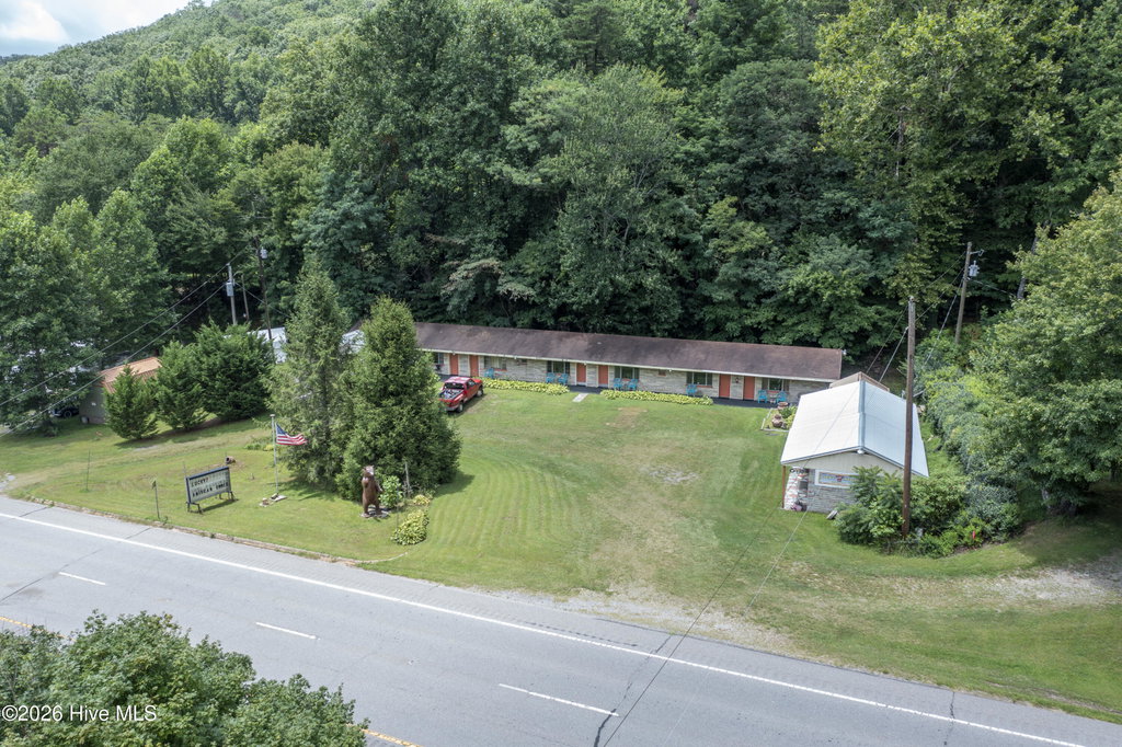 19853 W Us Highway 64, Murphy, NC 28906