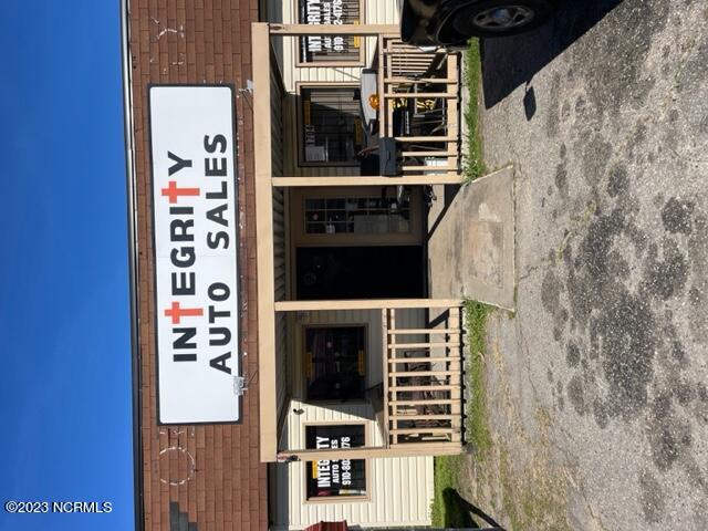 1704 W 5Th St, Lumberton, NC 28358