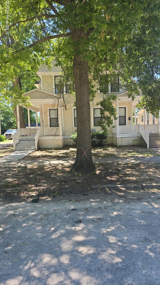 listing main photo