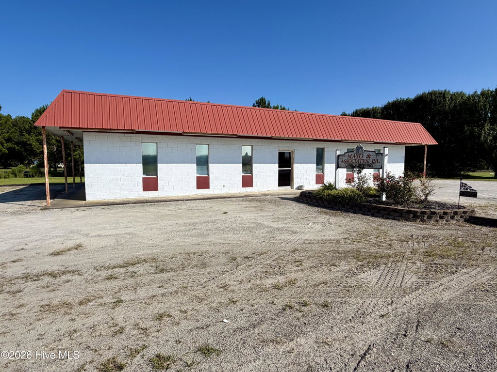 10121 Us Highway 17 S, Vanceboro, NC 28586