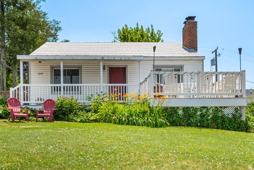 listing main photo
