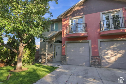 listing main photo