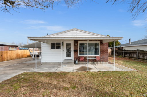 listing main photo