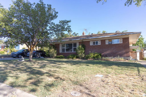 listing main photo