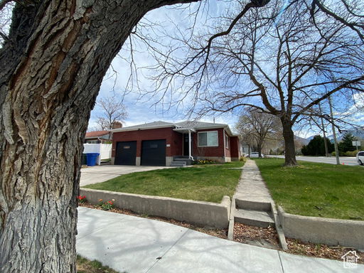 listing main photo