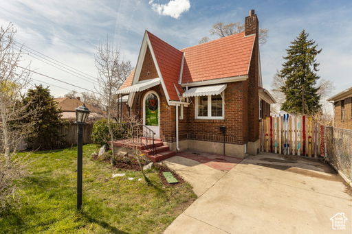 listing main photo