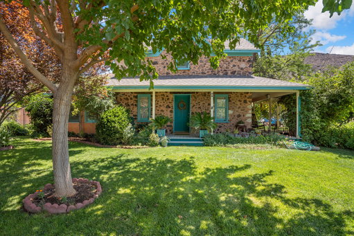listing main photo