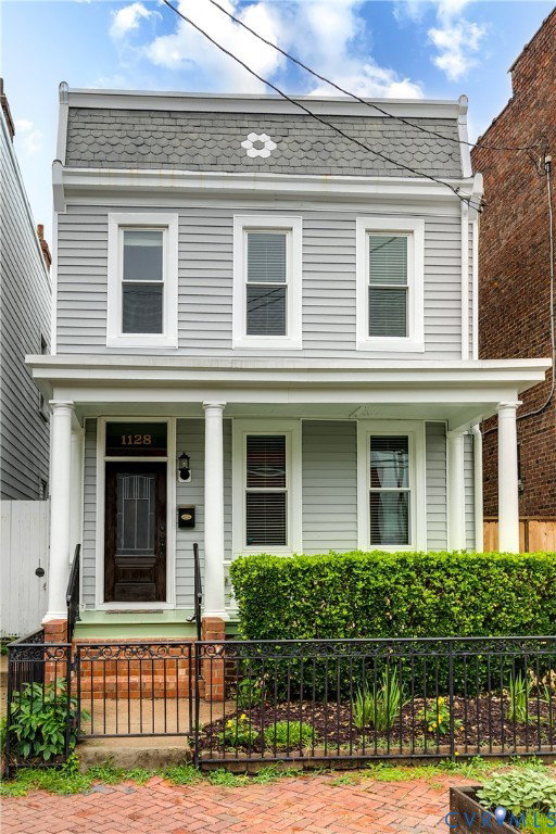 listing main photo