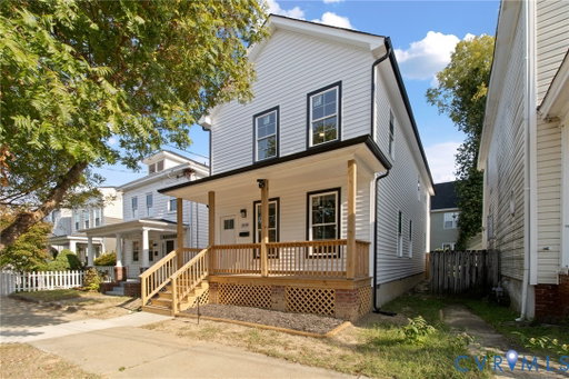 listing main photo