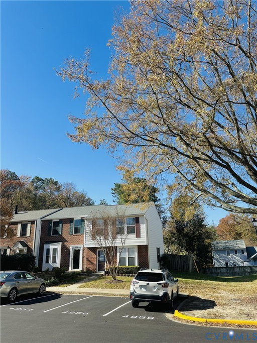 listing main photo