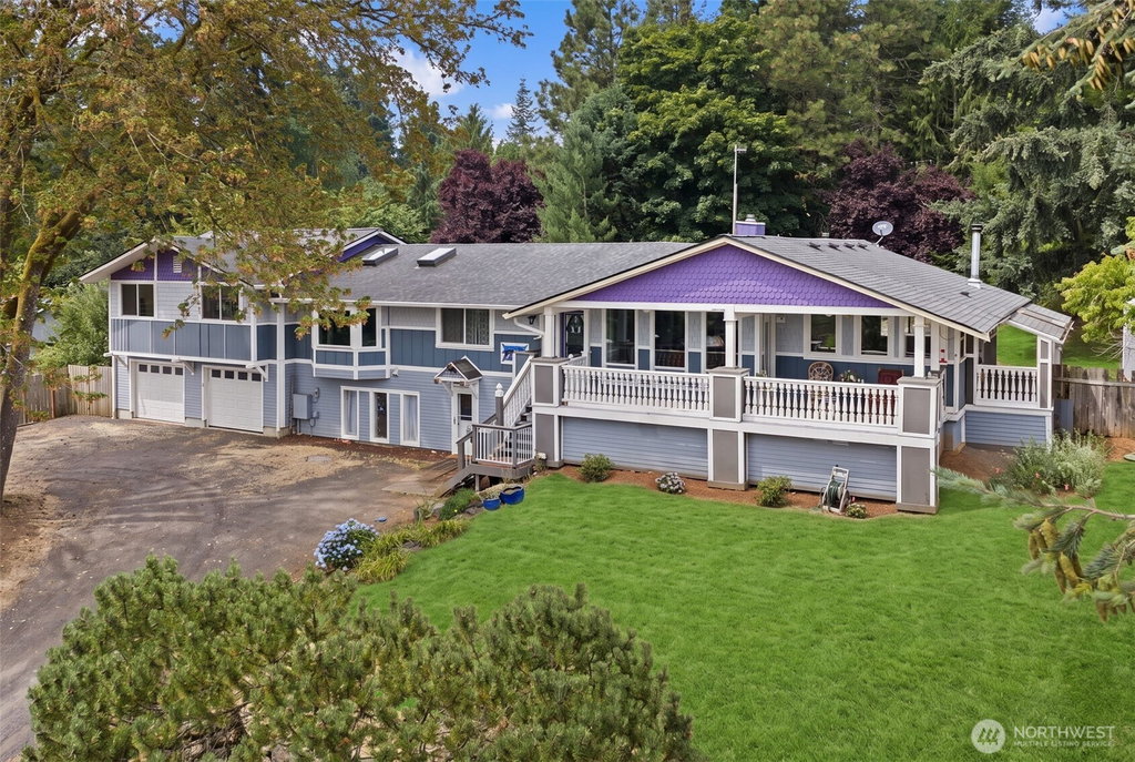 115 Riverview Dr, Chehalis, WA 98532