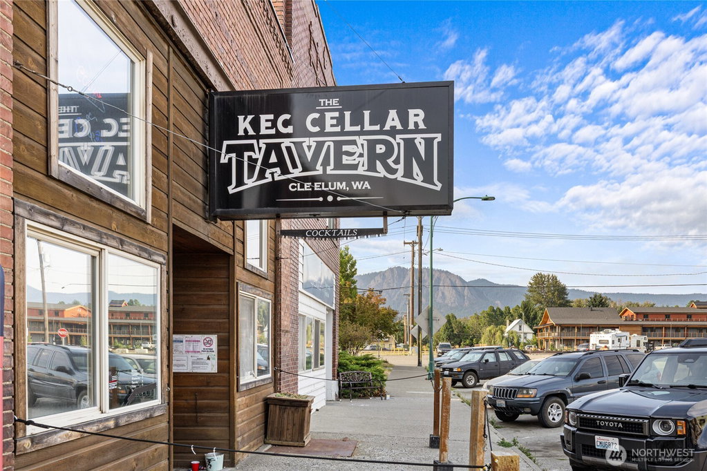 112 Pennsylvania Ave, Cle Elum, WA 98922