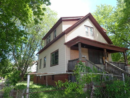 listing main photo
