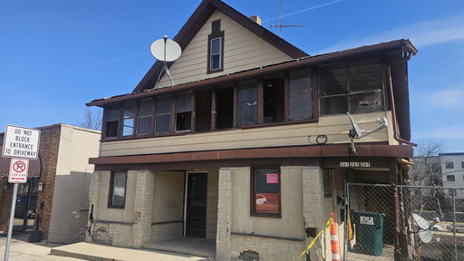 listing main photo