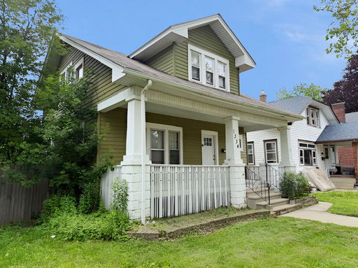 listing main photo