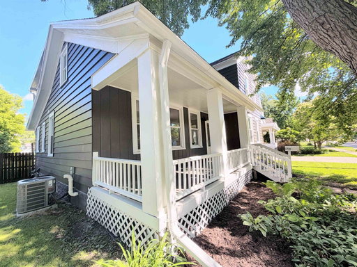 listing main photo