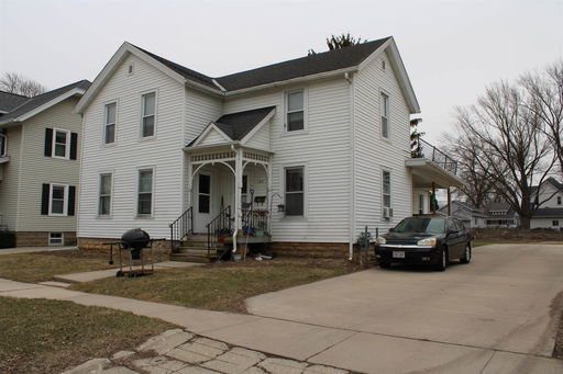 listing main photo