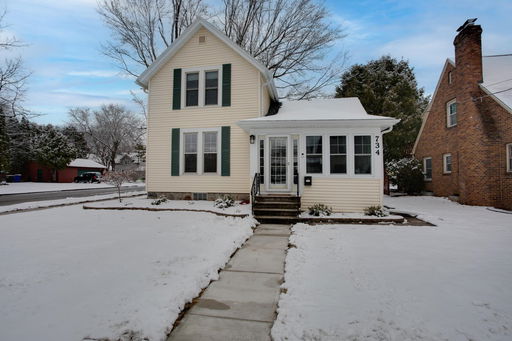listing main photo