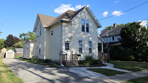 listing main photo