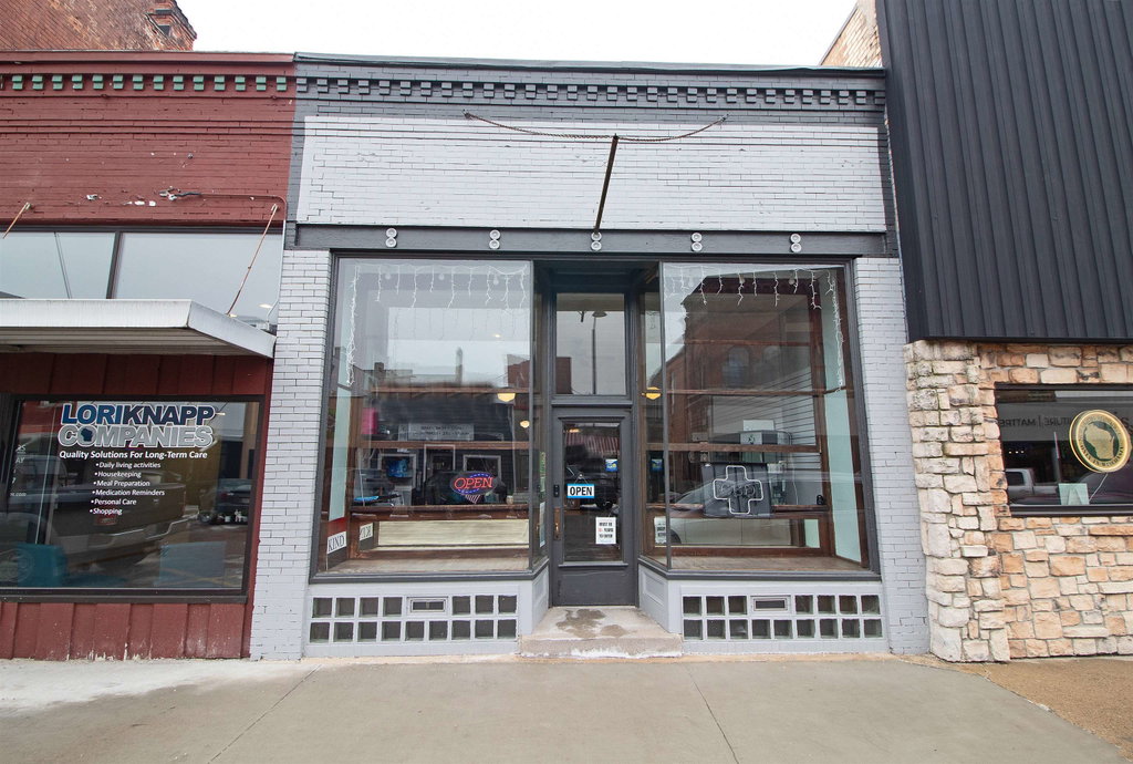 145 Court St W, Richland Center, WI 53581