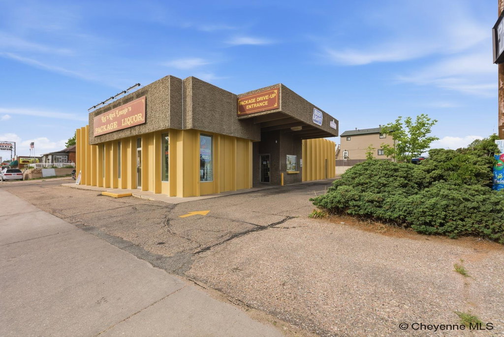 822 Central Ave, Cheyenne, WY 82001