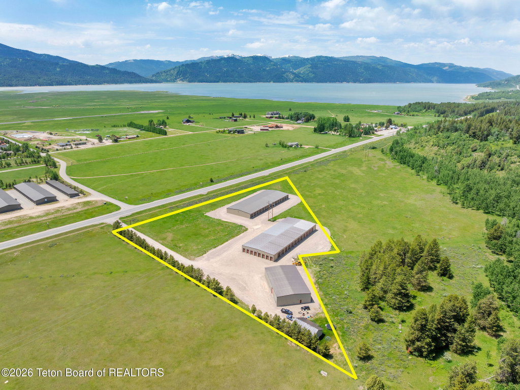 1300 Us Highway 26, Alpine, WY 83128